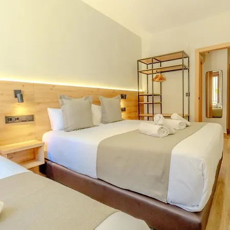 Hotel La Milagrosa Hotel 2*