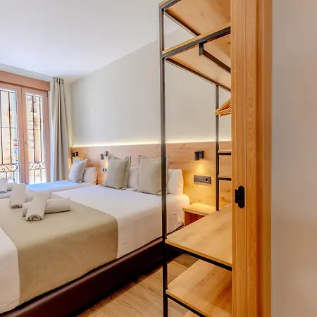 Hotel Hotel La Milagrosa 2*